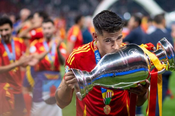 alvaro morata a batut palma cu noua sa echipa si semneaza 6894b55cb3622