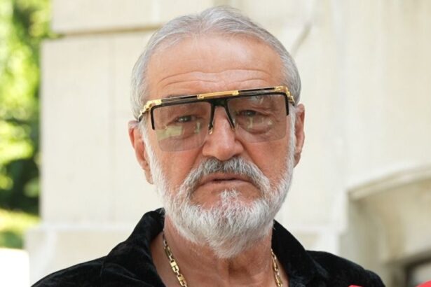 becali isi smulge parul din cap starul de la fcsb devalorizat fara perspective 6891cc6b65672