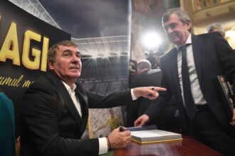 foto si video fenomenul dorin mateut gheata de aur a europei din 1989 cu 43 de goluri implineste 60 de ani s a retras definitiv la 30 de an 6891da04a3860