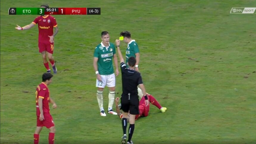 galerie foto ce bizarerie in conference league a incasat doua galbene dar a dat vina pe roman si a scapat de rosu 688f7d8611976