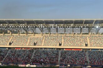 galerie foto cum arata tribunele stadionului din ghencea la meciul steaua concordia chiajna 68963198c7a05
