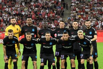 gigi becali a anuntat primul 11 pentru drita si a desfiintat un jucator doarme pe teren 68939e52f2777