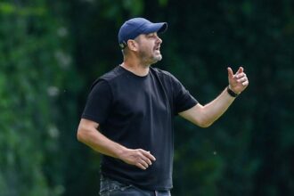 liviu ciobotariu cere transferuri la petrolul dupa remiza de la cluj keita e o mare pierdere vreau sa intaresc echipa 6897bb6db44cc