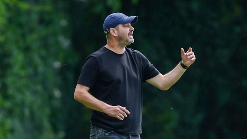 liviu ciobotariu cere transferuri la petrolul dupa remiza de la cluj keita e o mare pierdere vreau sa intaresc echipa 6897bb6db44cc