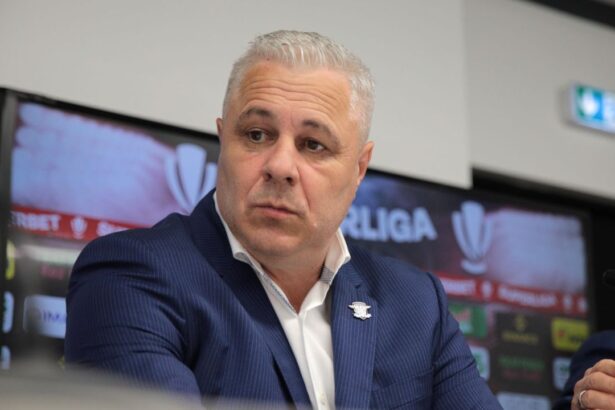 marius sumudica dezvaluie daca voiam sa fiu antrenor la fcsb eram eu am avut contractul pe masa 688e64d6f17ce