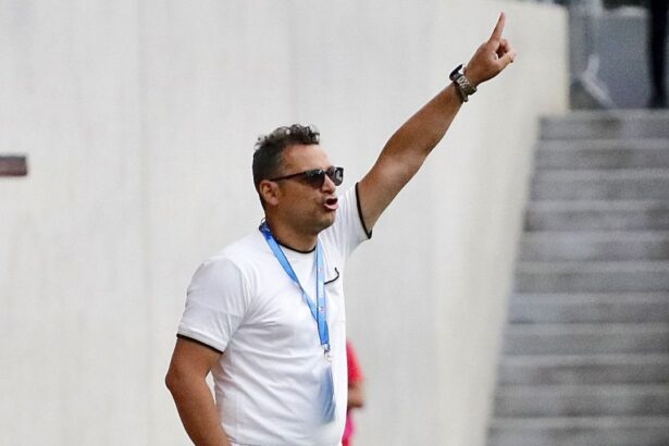 mihai teja scurt si la obiect dupa esecul cu dinamo asta ne dorim 6896db6d4f80f