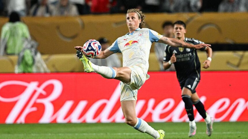 napoli mai inventeaza o vedeta campioana din serie a aduce un mijlocas danez necunoscut 688cb1e09f893