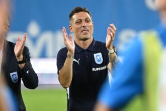 oficial a semnat cu universitatea craiova cu o zi inainte de meciul cu spartak trnava mult succes leule 6893398a9d465