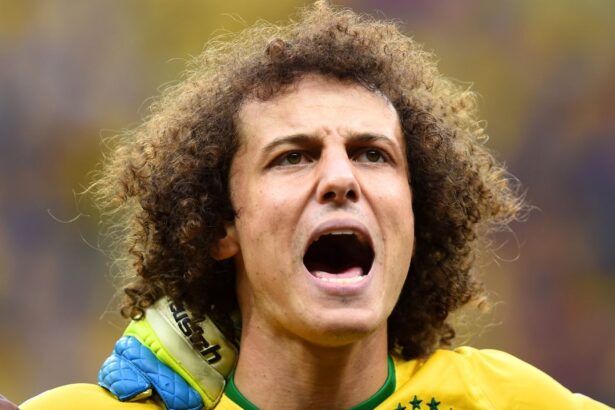 oficial surpriza de proportii david luiz a revenit in europa si va fi coleg cu un roman 68904351dfecf