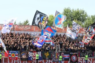 oficial surpriza pe ce stadion se va juca cs dinamo steaua in liga 2 partida de risc maxim 68931f15e45ca