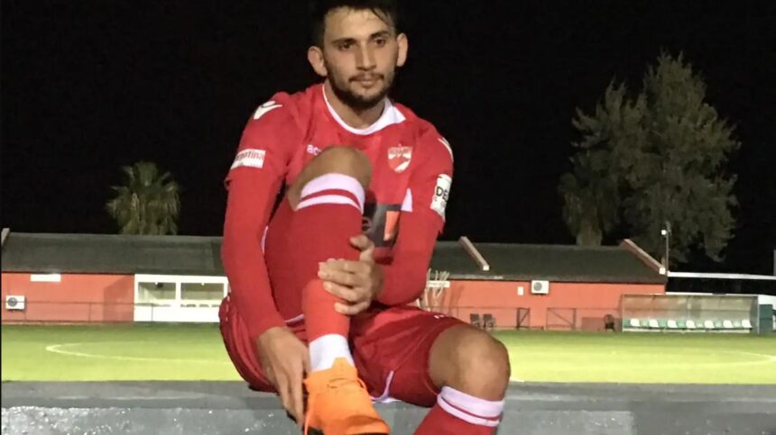 plecat de la dinamo e titular la noua echipa si e la un pas de play off ul conference league 689b314fa184b