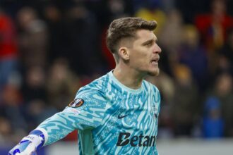 portar pentru galatasaray okan buruk a pus mana pe telefon si l a sunat personal a intrerupt negocierile cu toti ceilalti 68979fba1232d