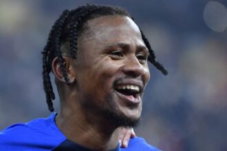 syiabonga ngezana out fcsb pregateste cinci schimbari pentru meciul cu drita 6891315a40775