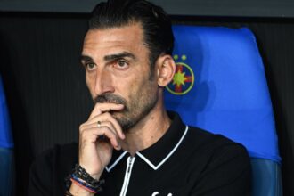 video exclusiv se aude charalambous becali a anuntat echipa de start a lui fcsb in returul cu drita live pe voyo joi de la 2100 689999540b9a9